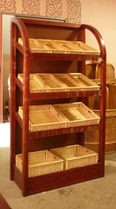 Торговое оборудование, плетеная мебель из лозы, хлебные стеллажи